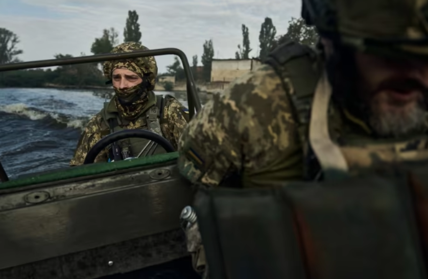 Генштаб: Одна з головних цілей – відтіснити ворога якомога далі від правого берега Дніпра