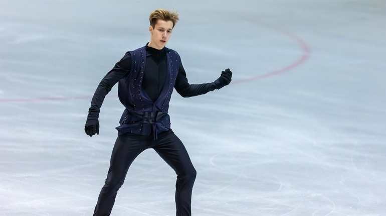 Херсонський фігурист Кирило Марсак переконливо переміг на міжнародному турнірі Volvo Open Cup