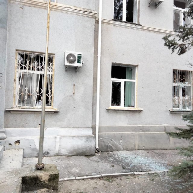 Російська армія обстріляла центральну частину Білозерки