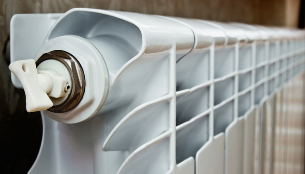 У Херсоні внаслідок обстрілів пошкоджені тепломережі, без тепла - 15 будинків