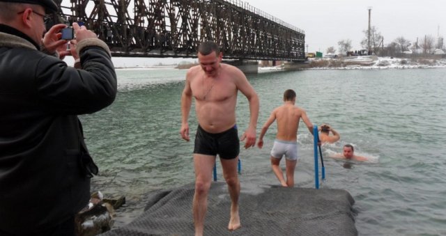 Релігійний скандал в окупованому Генічеську: колаборант Пінаєв відкрито звинуватив Філарета у саботажі і приховано обізвав «ждуном»