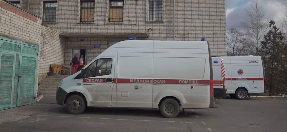 У Новокаховській громаді Херсонщини після припинення фінансування НСЗУ всі лікарі перестали отримувати зарплату