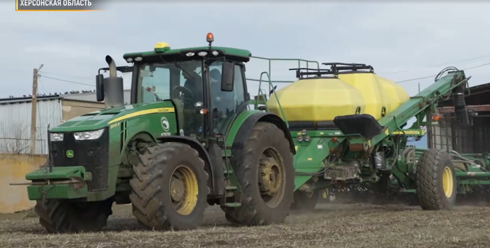 Зрадники Репілевські й інші аграрії Херсонщини масово звільняють робітників через знищення росіянами зрошення і низькі ціни на продукцію