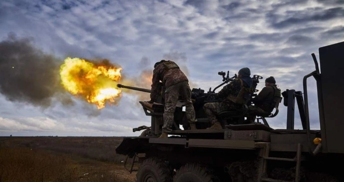 На Херсонському напрямку Сили оборони знищили три танки, сім гармат та іншу важливу техніку росіян