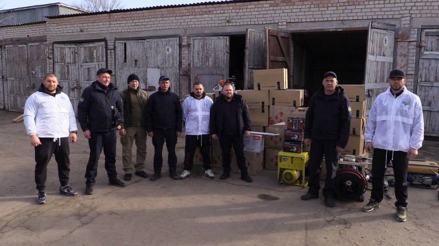 Медики та фахівці ХОКАРС отримали вкрай необхідну допомогу від благодійників