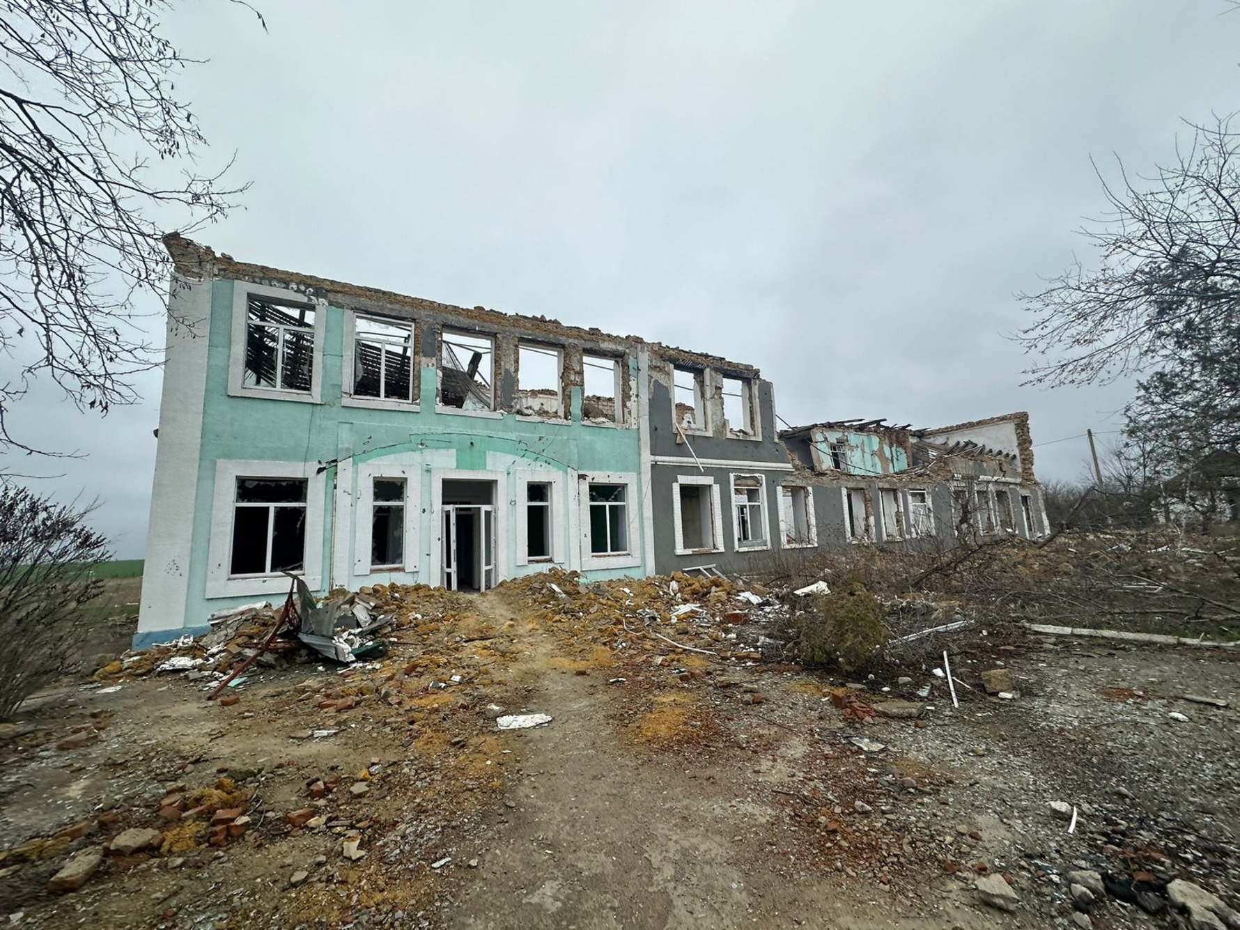 Ворог б’є тільки по житловій інфраструктурі, по вулицях, по автівках