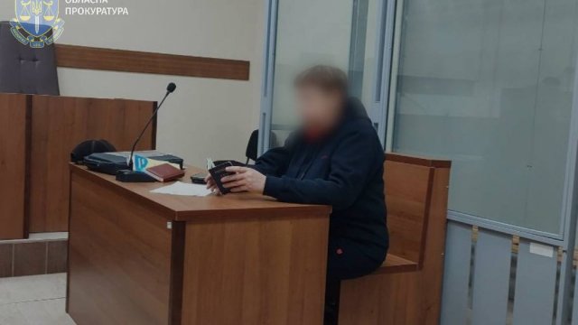 Сприяла незаконному вивезенню дітей з Херсона. Судитимуть експосадовицю закладу охорони здоров'я