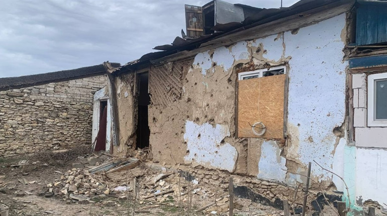 У Каховці окупантам наказали мінувати порожні оселі