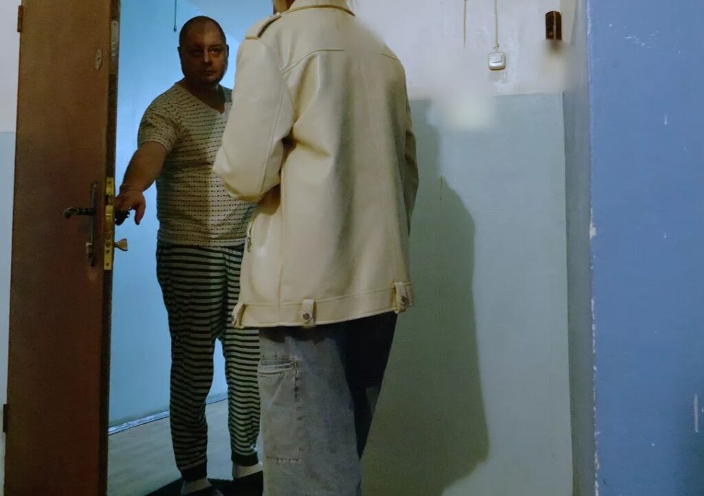 Ексдиректор Херсонського училища, який допомагав росіянам депортувати українських дітей, уникнув покарання