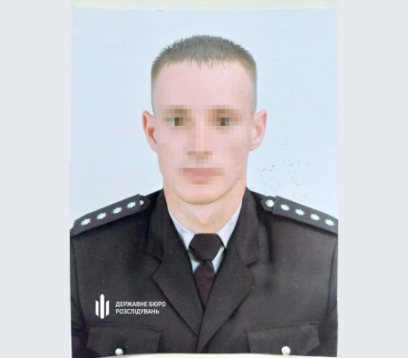 Суд заочно засудив на 15 років позбавлення волі колишнього правоохоронця з Херсонщини