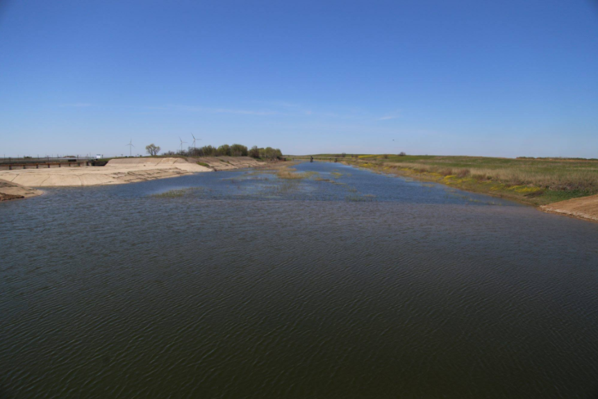 Води надовго не вистачить. Слідом за Каховським магканалом окупанти надумали перетворити в мережу ставків Північно-Кримський канал