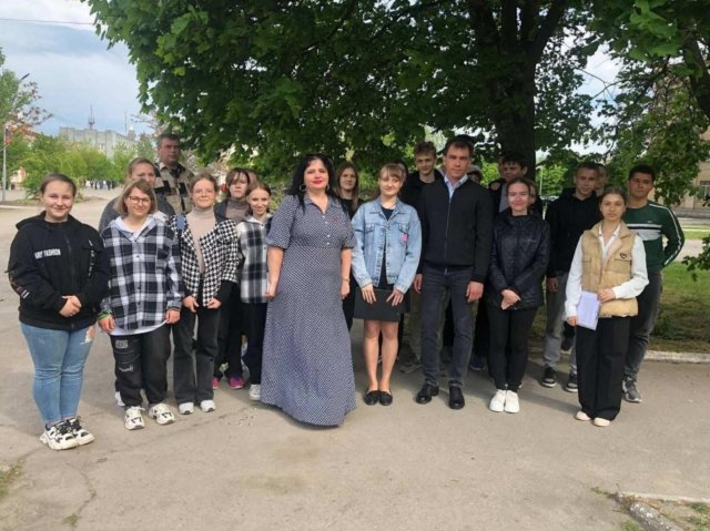 Російські «комуністи» взаємовигідно «співпрацюють» з генічеськими колаборантами