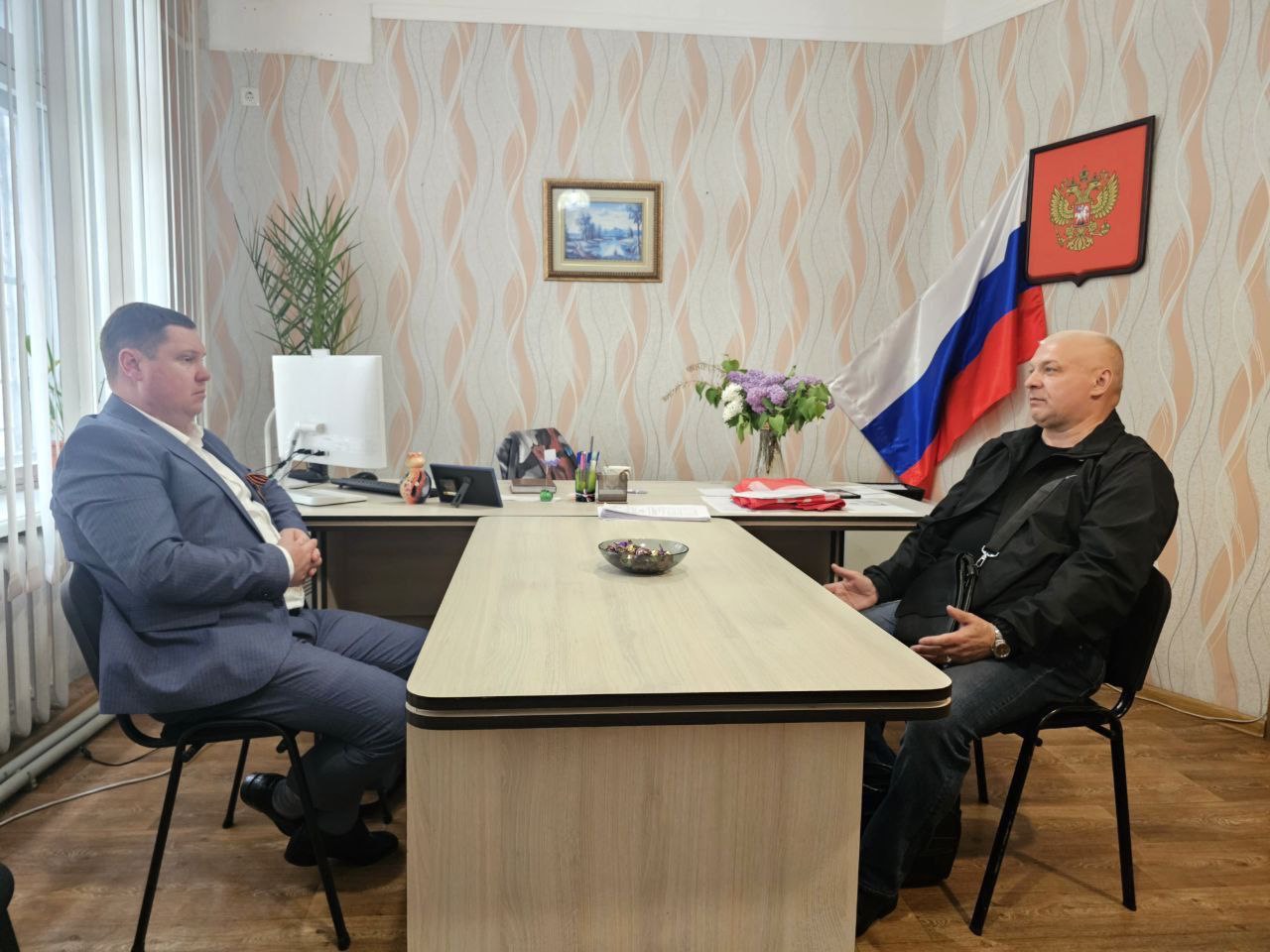 Відомий сміттєвий аферист із Нової Каховки Іван Романюта перейшов на бік ворога і став працювати в окупаційній раді ветеранів міста