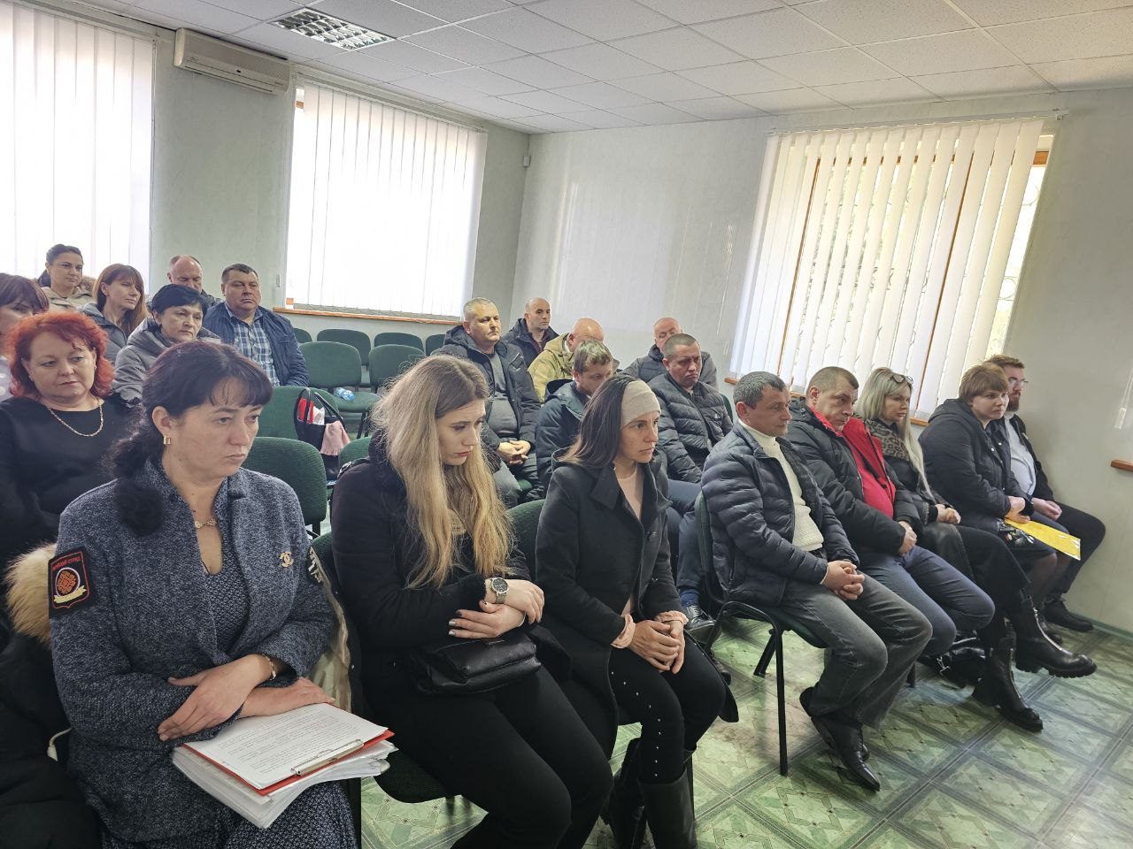 Ряд депутатів окупаційної ради міста Олешки достроково склали свої повноваження