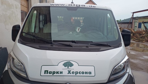 У Херсоні під обстріл потрапили комунальники