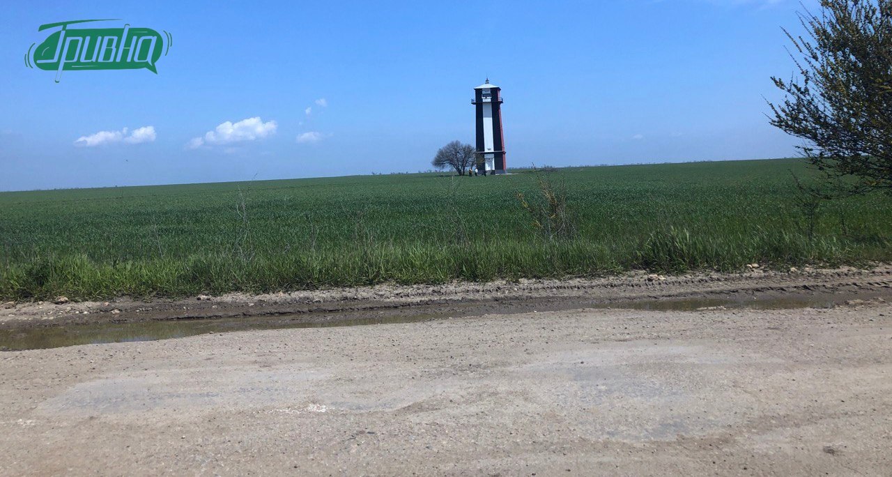 Старі ями та нові сенси: дорогу життя з херсонської Олександрівки до Миколаєва трохи покращили