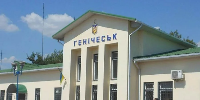 На окупованій частині Херсонщини згорів склад із формою російських силовиків