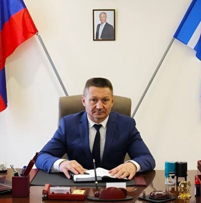 Ставленик окупантів хоче, аби у Скадовську були бруд і сміття