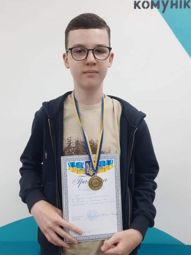 Херсонець Артем Філенко переміг на відкритому чемпіонаті Києва серед юніорів, юнаків та дівчат з шашок 100