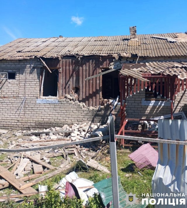 На Херсонщині поліція фіксує наслідки обстрілів військами рф дев’яти населених пунктів