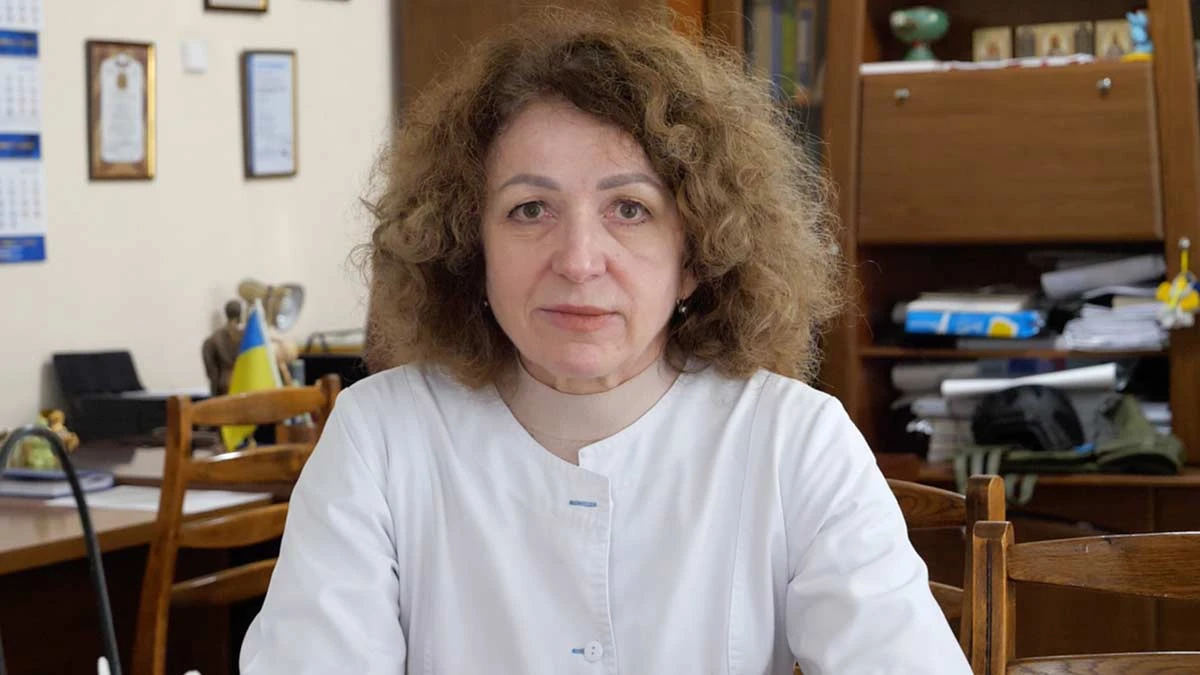 “А як же моя мрія - футбол?" - запитував хлопчик, втративши руку. Як у херсонській обласній лікарні допомагають дітям, що постраждали від війни