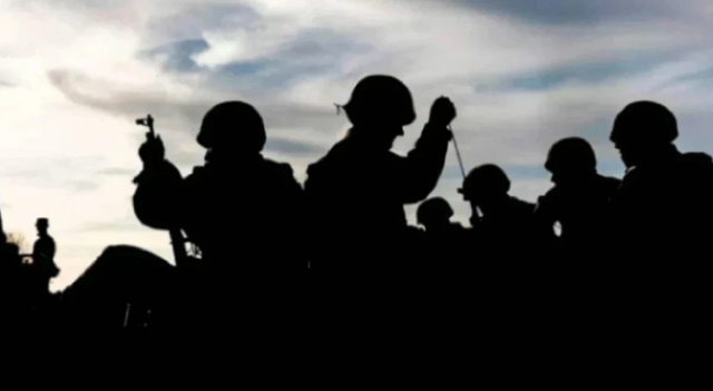 Військові РФ тричі штурмували позиції ЗСУ на лівому березі Дніпра