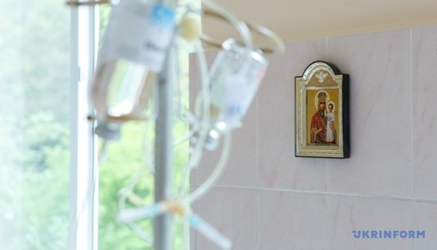 У Херсоні росіяни ввечері обстріляли комунальне підприємство, є поранені