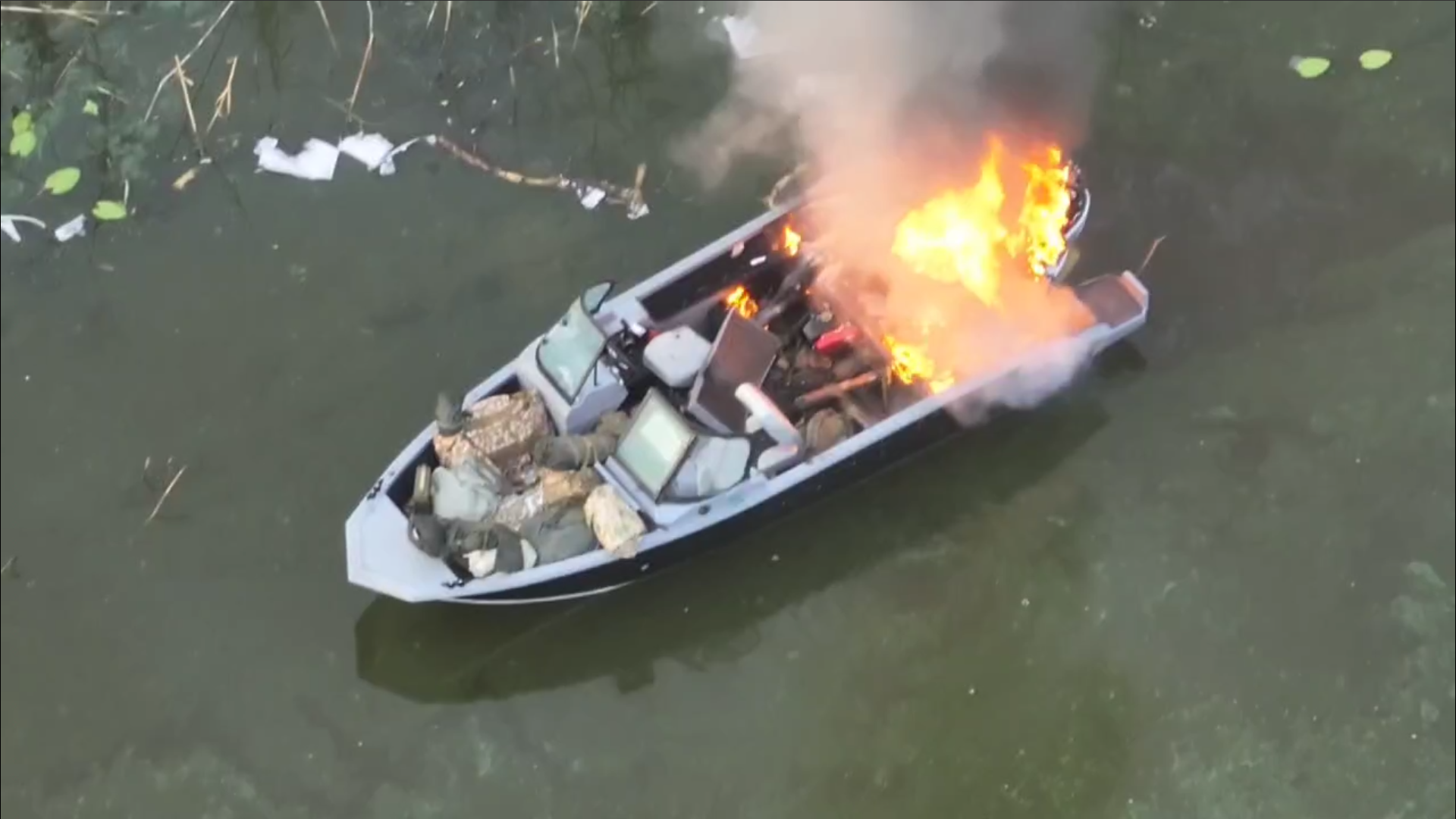 Наші дронарі показали, як нищать ворога на Дніпрі