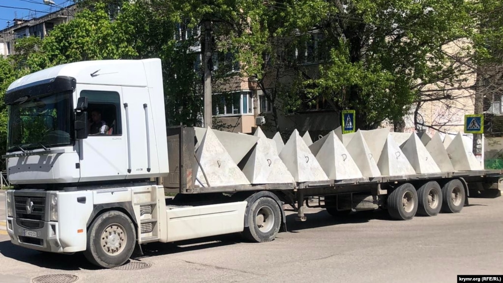 «Зуби дракона», БПЛА, ремонт техніки: як підприємства в окупації працюють на потреби армії РФ