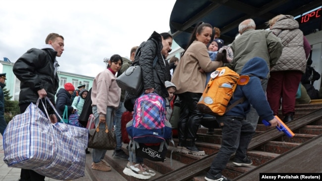 Російська «евакуація» з Херсонщини в жовтні 2022 року