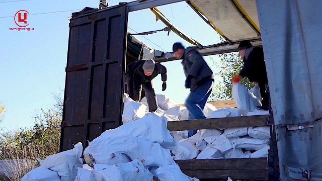 Благодійні організації допомагають Жителям Калинівської громади із забезпеченням паливними матеріалами