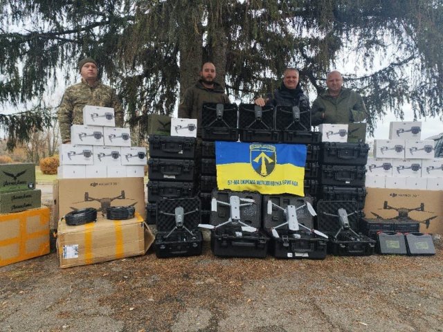 Бійцям 57-ї окремої мотопіхотної бригади імені кошового отамана Костя Гордієнка передали партію "бойових пташок"