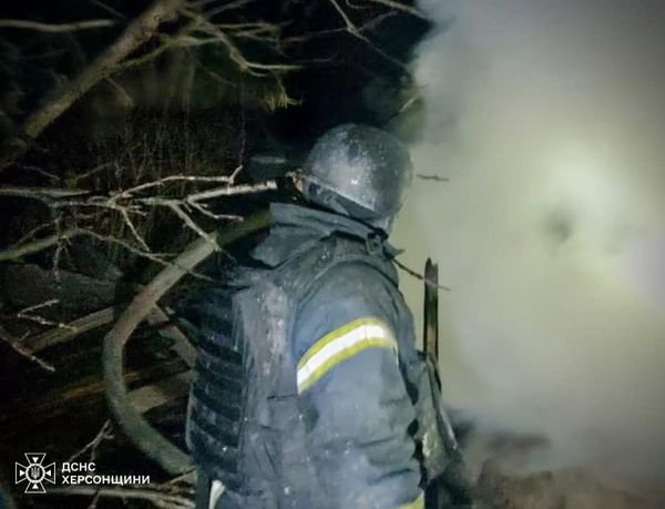 У Комишанах вогнеборці ліквідували пожежу спричинену російською атакою