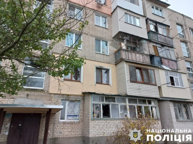 Російські війська вчергове обстріляли Херсонщину: постраждали п’ятеро мирних жителів, поліція фіксує наслідки