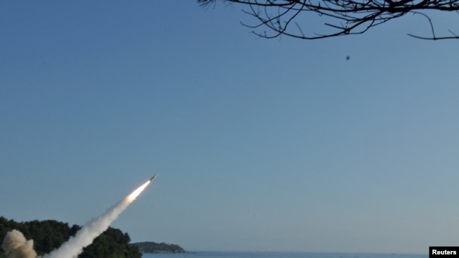 Запуск ракети ATACMS