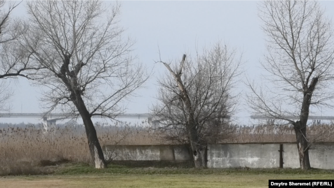 Антонівка біля узбережжя Дніпра постійно під обстрілами