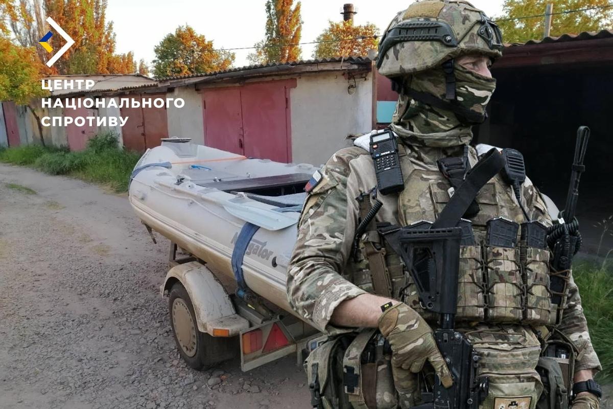 Росіяни ламають свої човни, щоб не штурмувати острови Дніпра - партизани