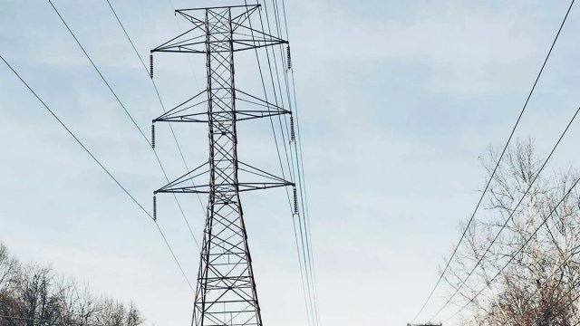 На лівобережжі Херсонщини без світла залишилися майже 20 тисяч жителів