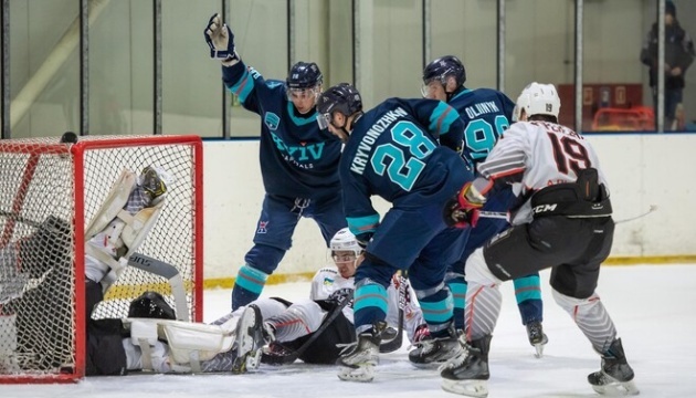 Хокеїсти  столичної «Крижинки» поступилися херсонському «Дніпру» у матчі чемпіонату України