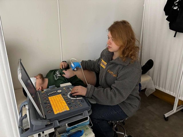 Лікарі-волонтери продовжують працювати на Херсонщині