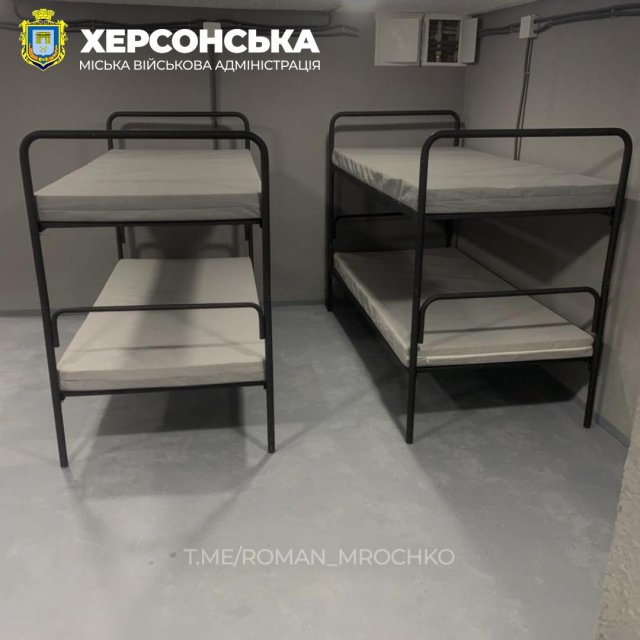 У Херсоні облаштували ще одне найпростіше укриття