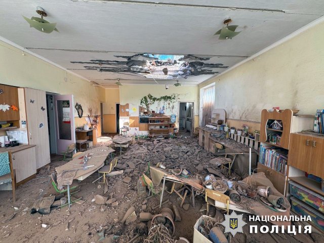 Двоє загиблих та 12 поранених мирних жителів: поліція фіксує наслідки чергових атак рф на Херсонщині