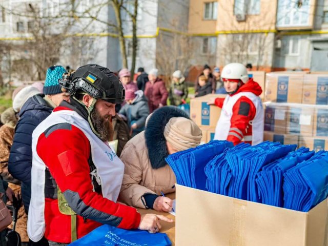 Упродовж березня мешканці Херсонщини отримали понад 43 тисяч продуктових наборів від благодійників