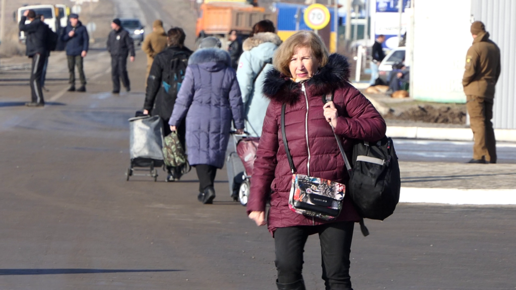 Росіяни планують почати виселяти “іноземців”, які проживають на лівобережжі Херсонщини з 1 травня