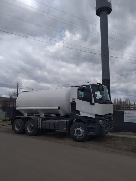 Борозенська громада отримала від японських партнерів техніку для забезпечення населення питною водою