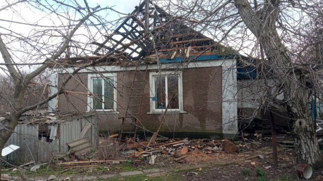 Одна людина загинула, 14 поранених. Армія РФ обстріляла 38 населених пунктів Херсонщини