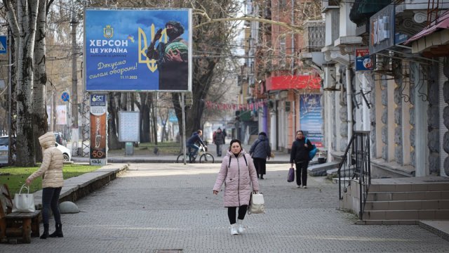 Для херсонців здача Росії територій є неприйнятною умовою припинення вогню — WSJ