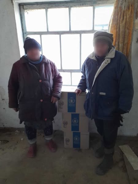 Благодійники роздали жителям Веселого та Козацького продуктові набори