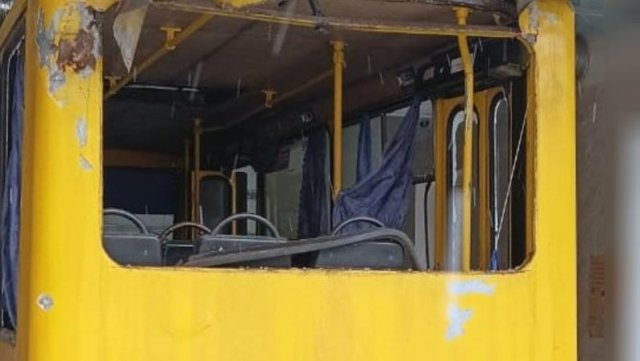 Стан водія маршрутки, яку війська РФ атакували дроном у Херсоні, погіршився — Путінцев