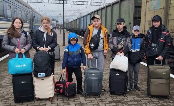 Діти з Херсонщини вирушили на відпочинок до Артеку